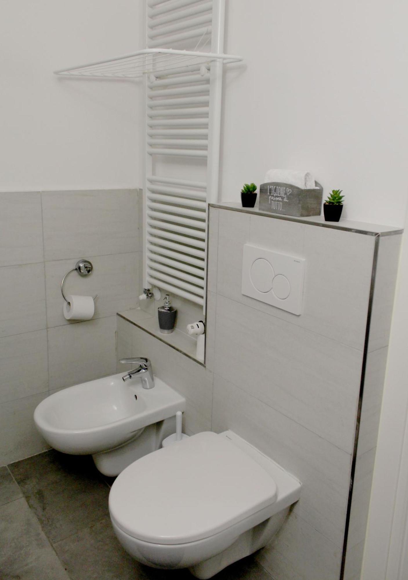 Sky Loft Airport - Modern Apt 1St Floor Apartamento Bolonha Exterior foto